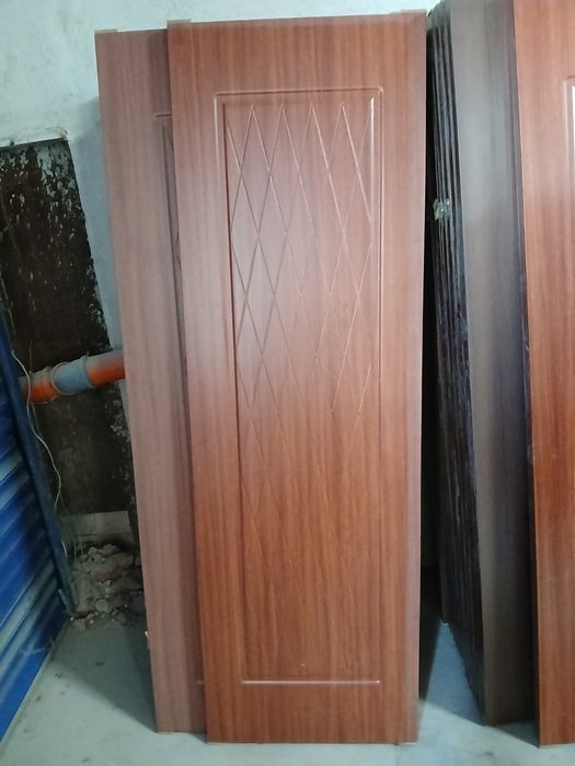 Интериорни врати