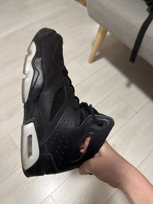 Jordan 6 negri marimea 42,5