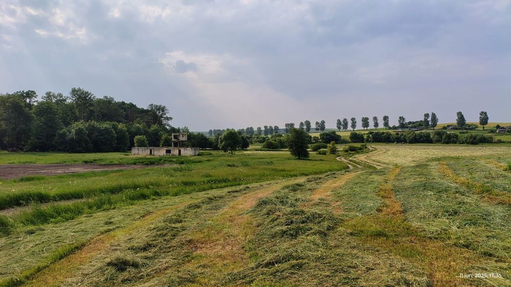 Vand teren si constructie, pensiune, casa de vacanta