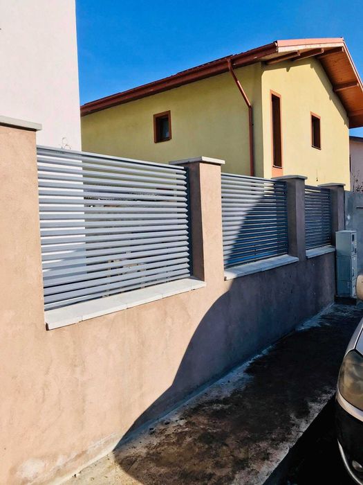 Porti metalice gard jaluzea balustrade grilaje