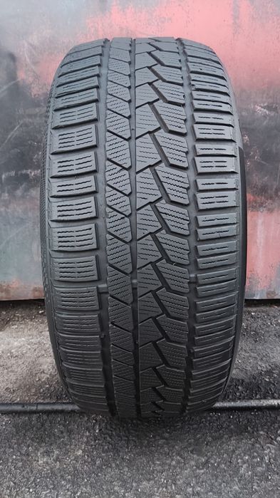1брой зимна гума 235/40/19 Continental Winter Contact TS860S
dot22
6.4
