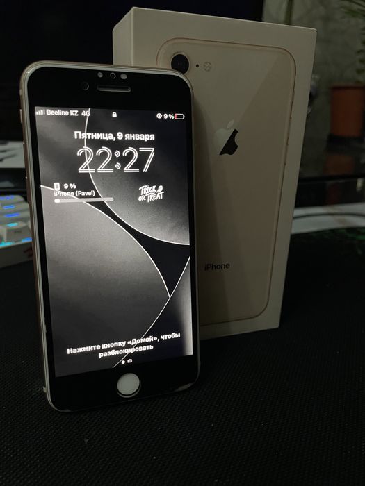 Продам  Iphone 8