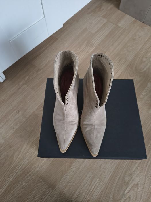 Ghete piele naturala cumpărate de pe cei mai frumoși pantofi.ro