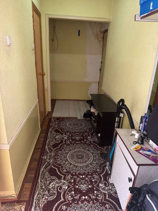 TTZ 2 da 2 xonali kvartira sotiladi