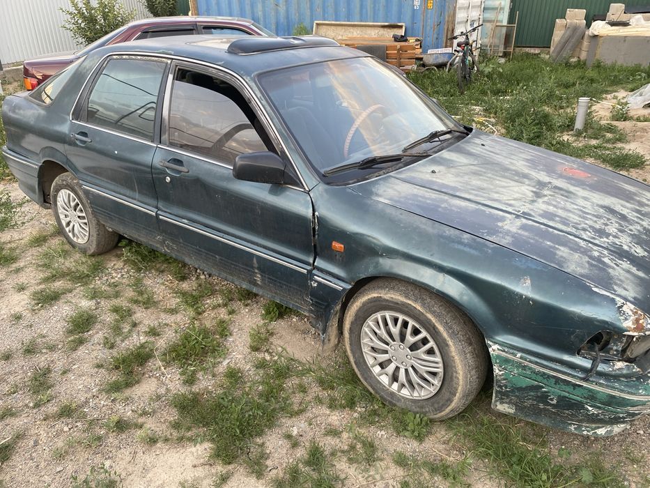 Mitsubishi galant