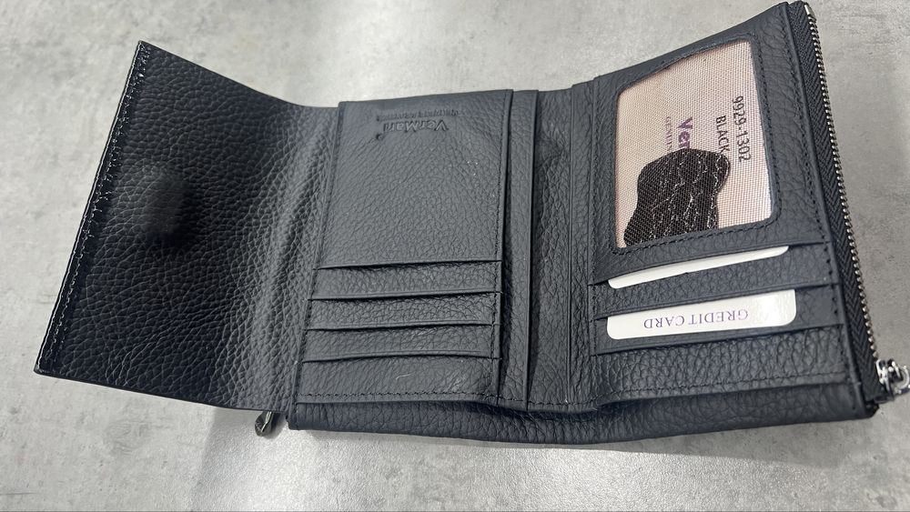 Кошелек из натуральной кожи