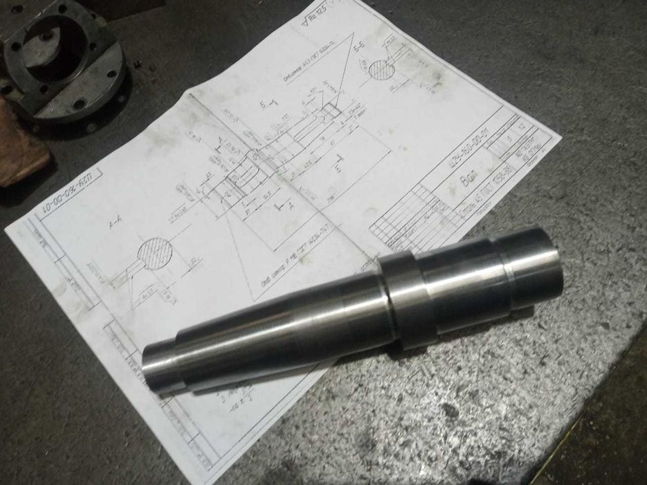 Токарь ,Токарные работы.