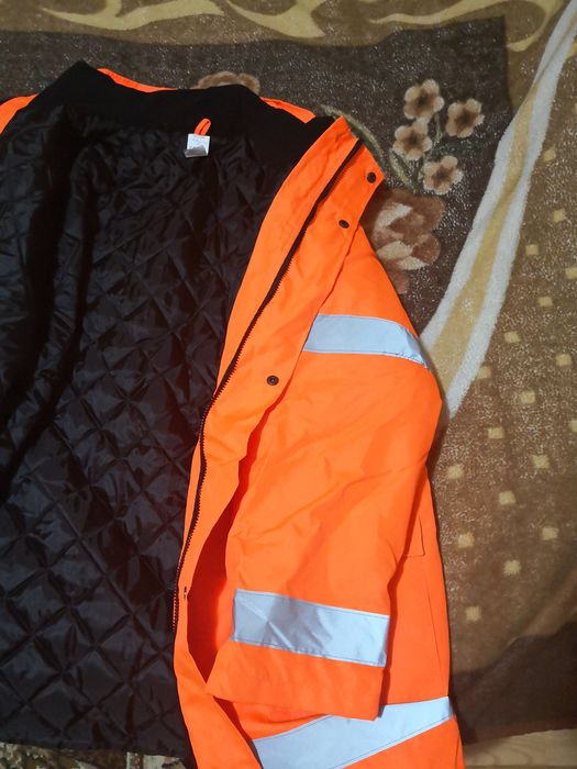 Scurtă impermeabilă