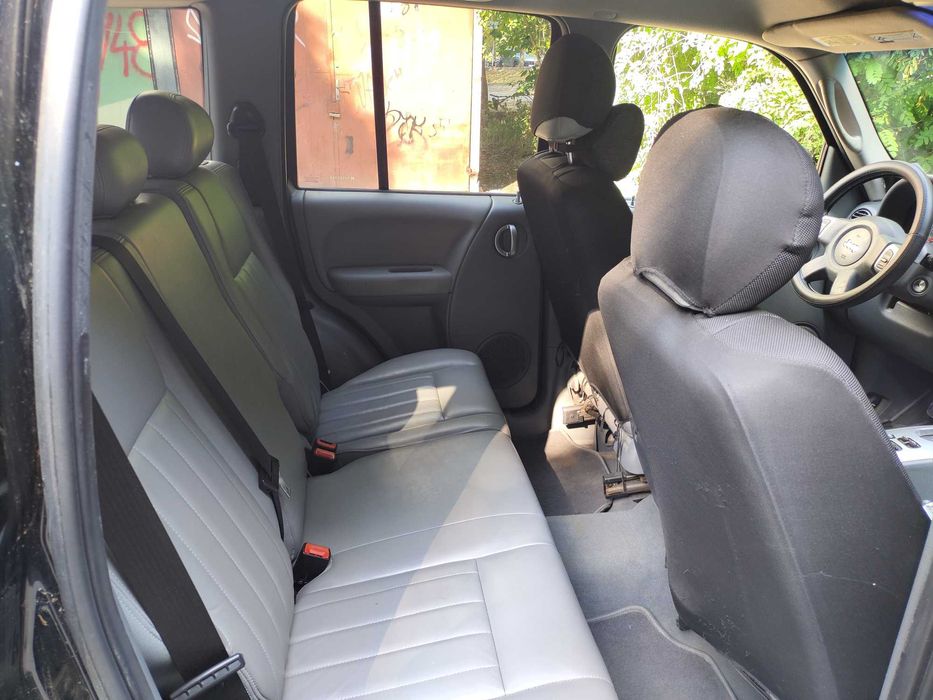 Jeep Cherokee KJ 2.8 CRD, 2005 г., автоматик и 4x4, на реални 204 757 км.