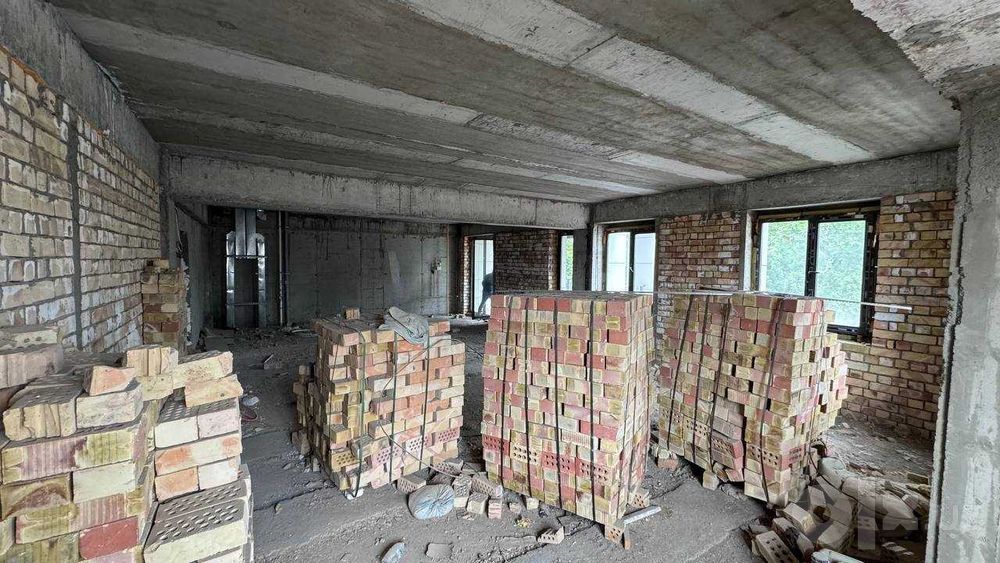 Продаётся  3-4 комнатная квартира с кадастром   92 м² в «Нукус авеню»