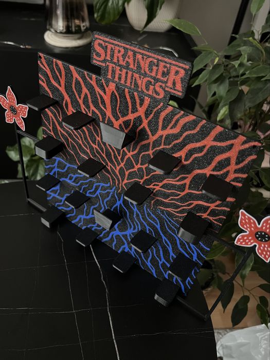 Suport Stranger Things