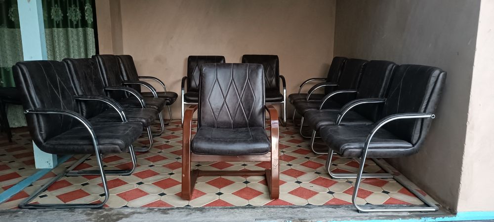 Ofis kreslolari sotiladi