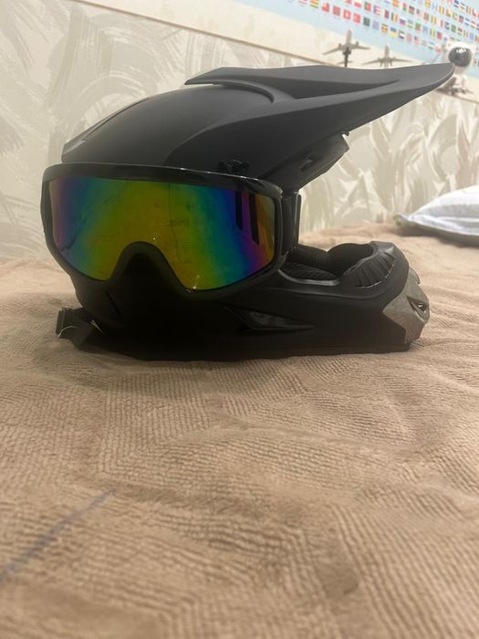 Шлем мотокросс черный