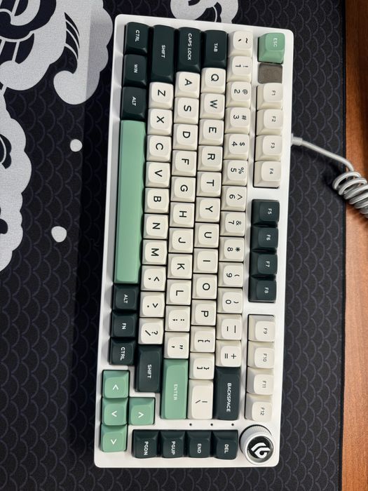 Продам клавиатуру leobog hi75