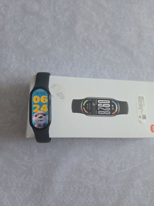 Продам часы smart band 10