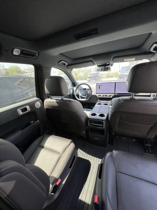 Lixiang L8  18 ming probeg 44000$ nalichida tayyor