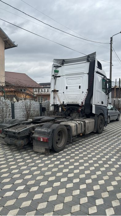 De vanzare  actros an2015