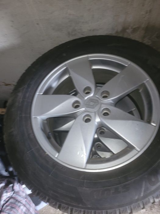 Продам авто и резину