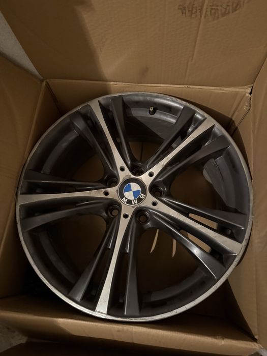 Продавам 19 цола ОЕ джанти спорт пакет style 407 BMW F-series
