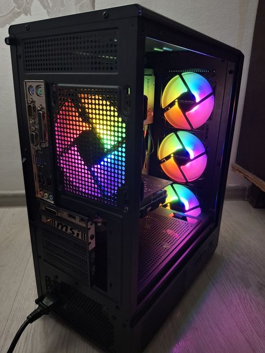 Vând PC ,Urgent! Perfect funcțional .Preț negociabil!