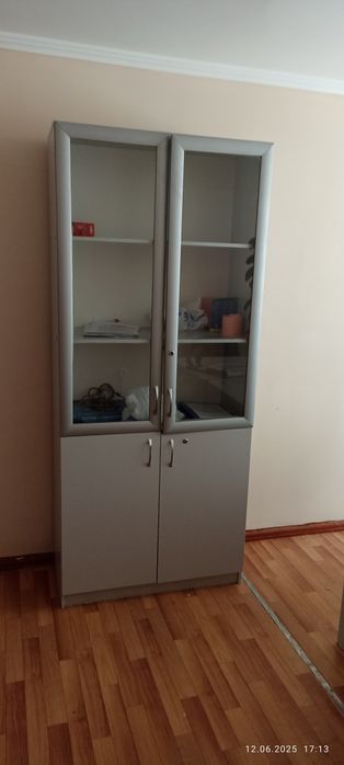 Шкаф офисный серый
