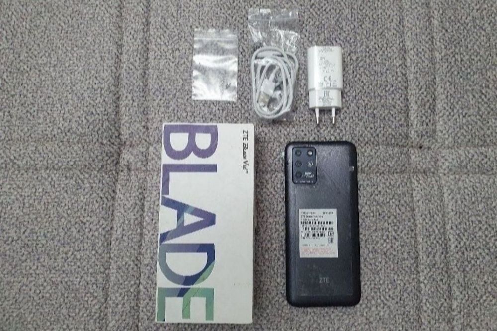 Srochna Prodam Sotiladi ZTE Blade V30 4/128Gb Black 4G Orginal yengi