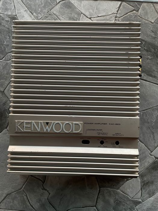 Автоозвучаване комплект: Баскаса Pioneer VCCS + Усилвател Kenwood (С пълно окабеляване)