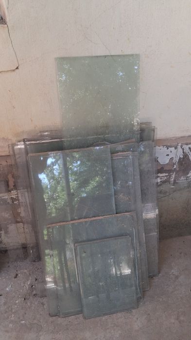 Oynalar bor tekinga
