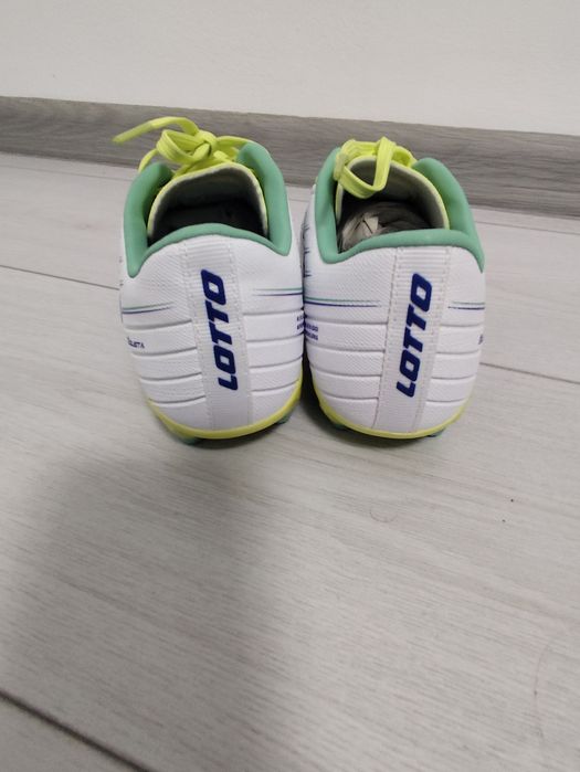 Ghete fotbal pentru copii