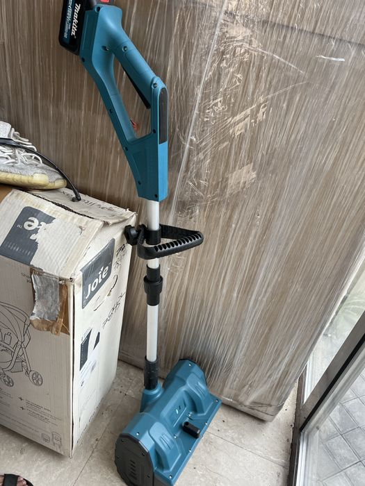 Снегоуборочная машина