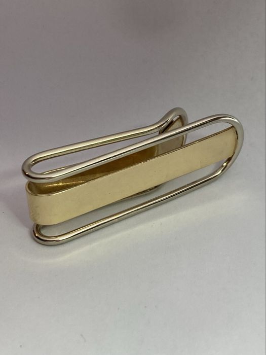 Clips bani aur 18kt.Baraka