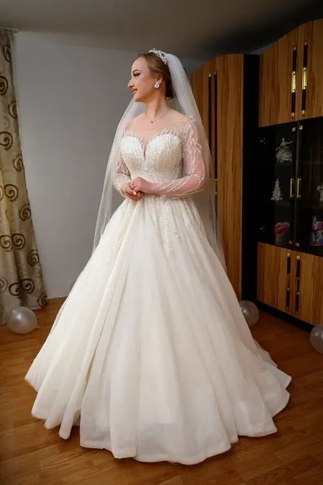 Rochie de mireasa !