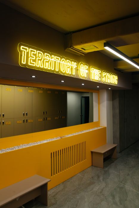 Сеть из 8 фитнес клубов