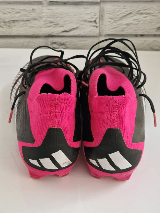 Vând/schimb ghete fotbal Adidas Predator Accuracy.3 Pro, mărimea  42,5