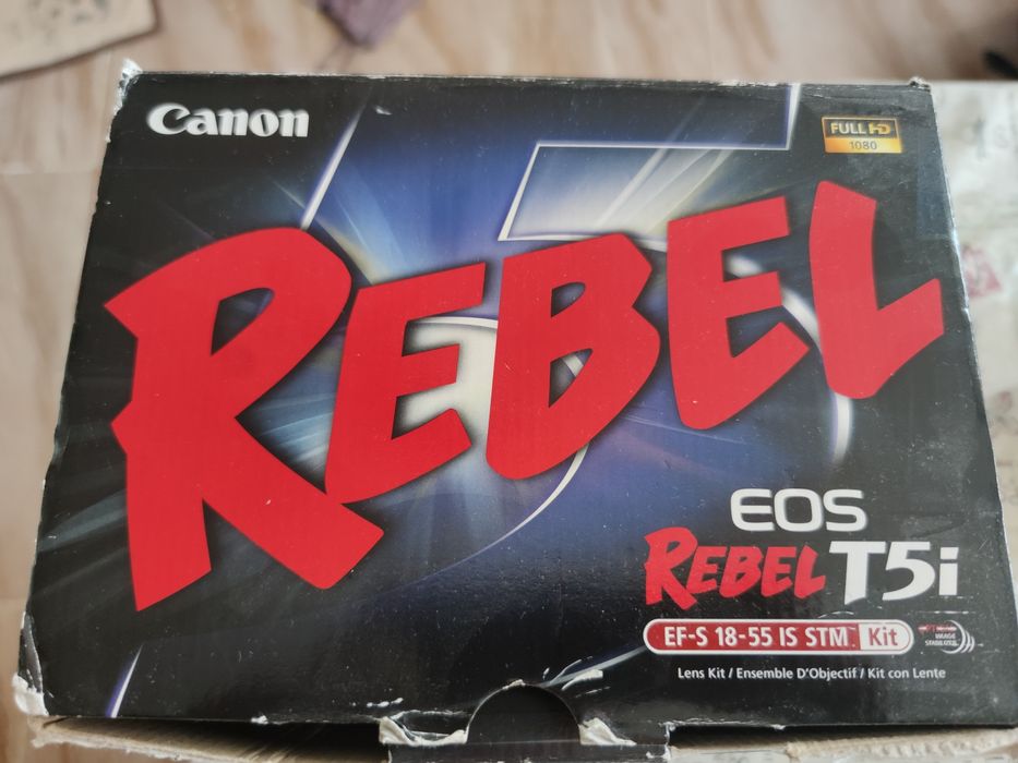 Canon EOS Rebel T5i