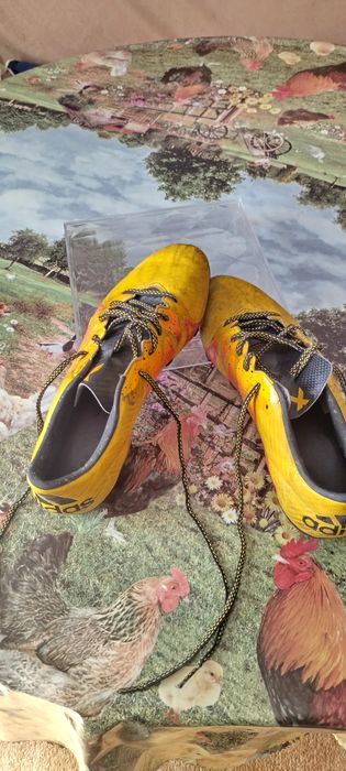 Обувки за футбол Адидас