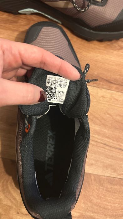 Обувки Terrex нови