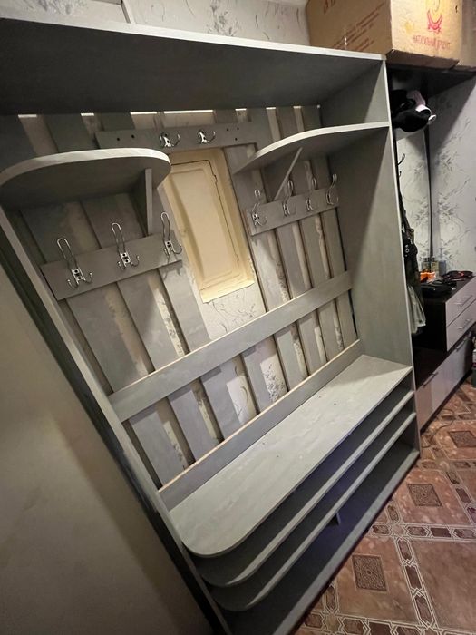 продам шкаф удобный