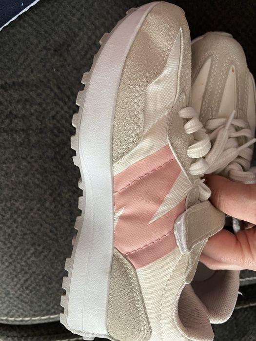 New balance маратонки