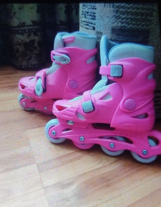 Продам ролики женские