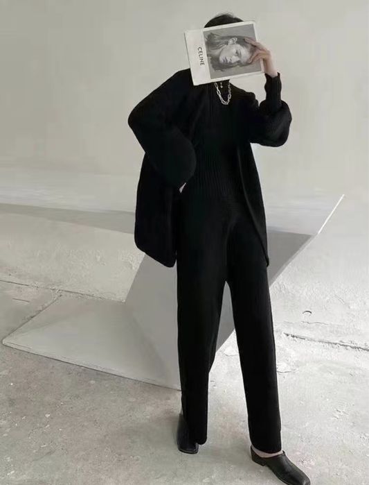 Костюм женский