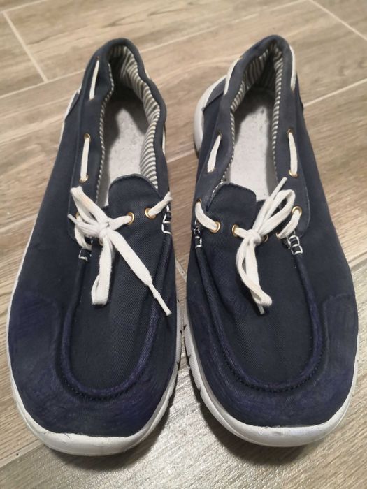 Pantofi marimea 41