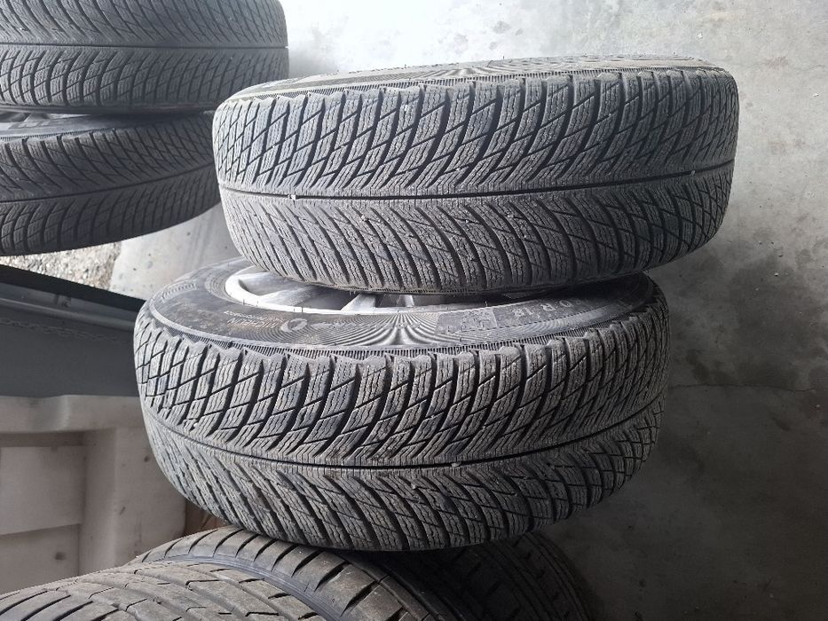 Jante touareg 235/60R18 anvelope de iarna Michelin