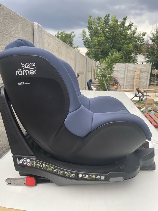 Scaun auto pentru copii Britax Romer Dualfix