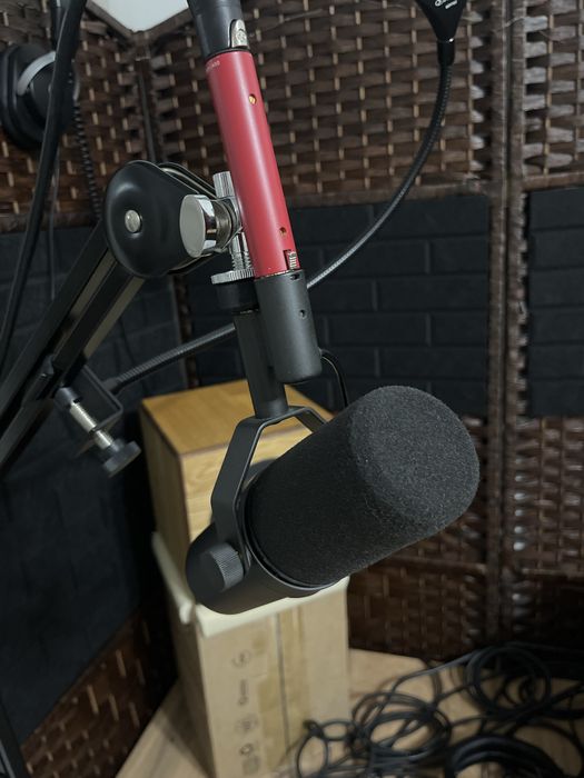 Микрофон Shure SM7B + Dynamite sE