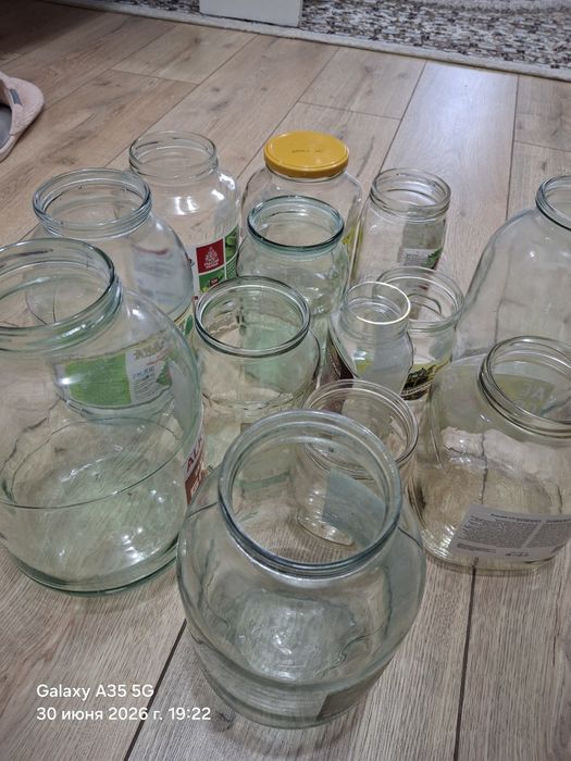 Продам банки стелянные