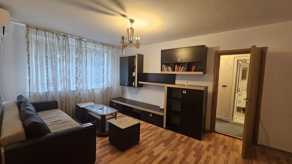 apartament de inchiriat