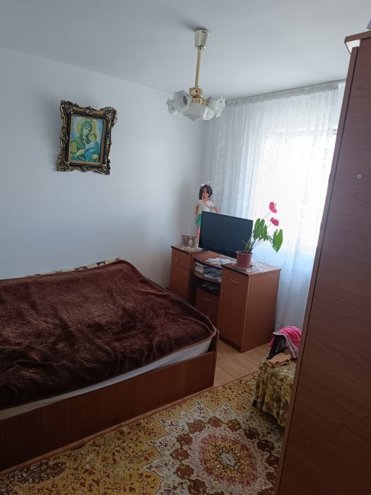 Apartament 2 camere, decomandat, Micro 5