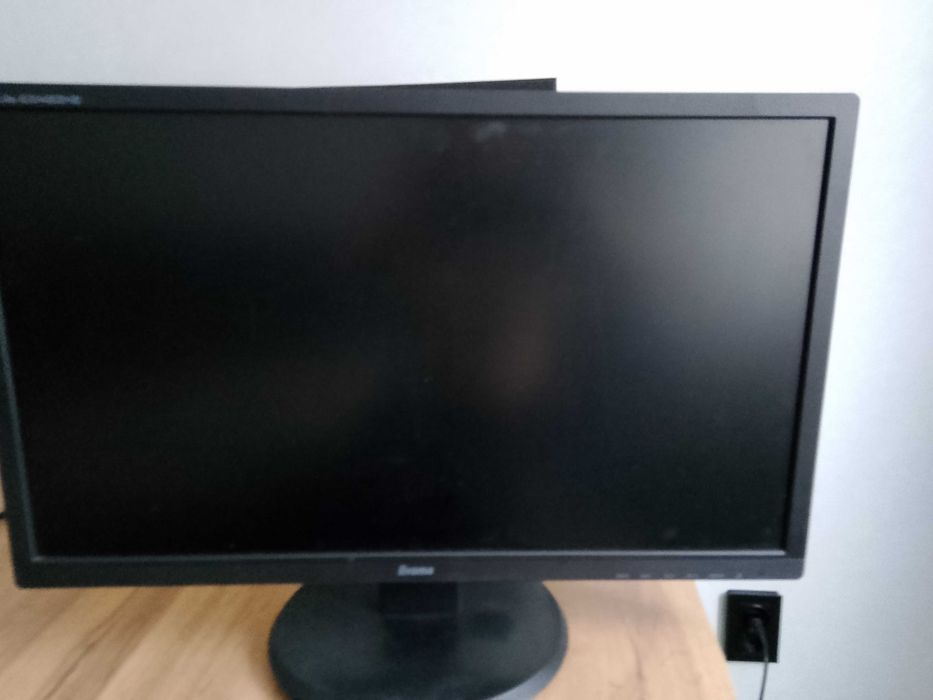 Монитор для ПК в хорошем состоянии