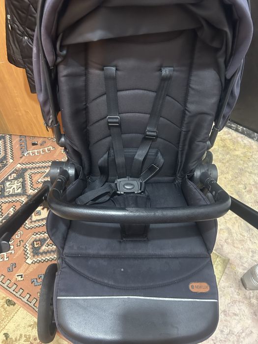 Коляска New luxe бу